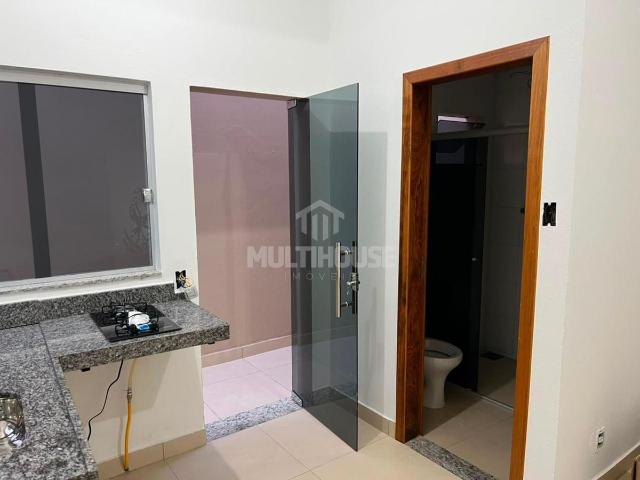 Casa com 1 quarto para alugar no bairro Novo Itabirito, 20m²