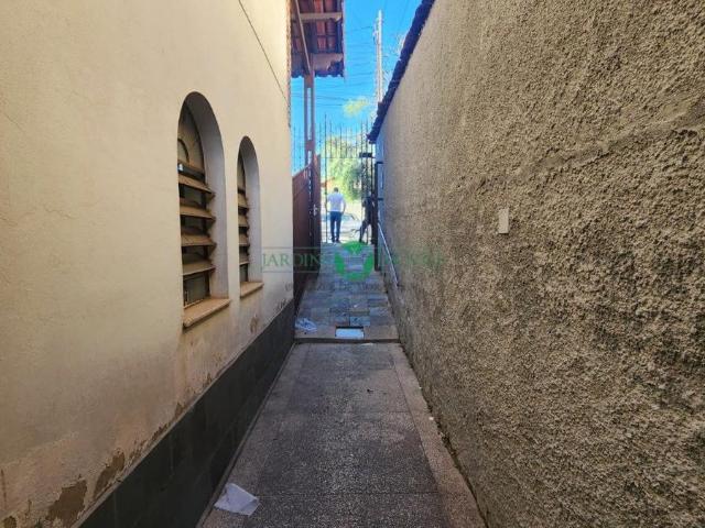 Casa com 1 quarto para alugar no bairro Santa Inês, 120m²