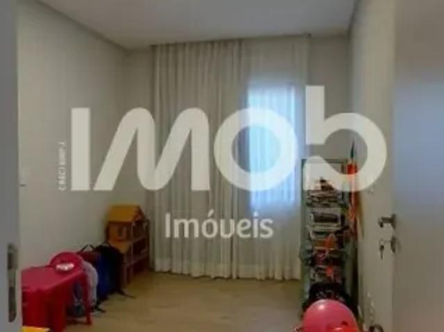 Casa com 1 suíte + 2 quartos, jaraguá 99