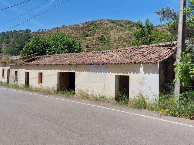 Casa com 201 m2 antiga para venda