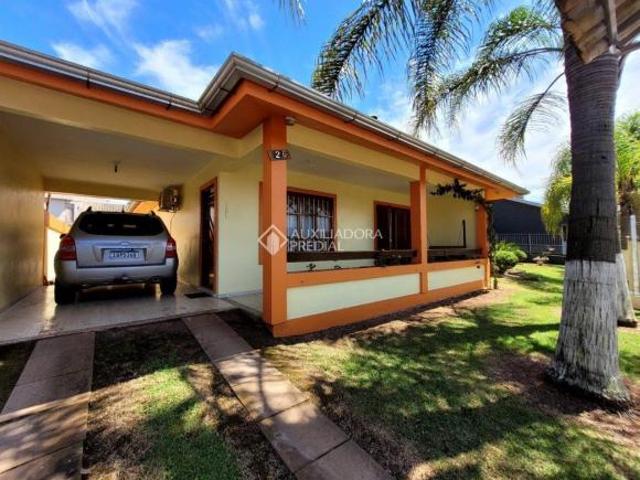Casa com 202m³ em 2 terrenos em Arroio do Meio