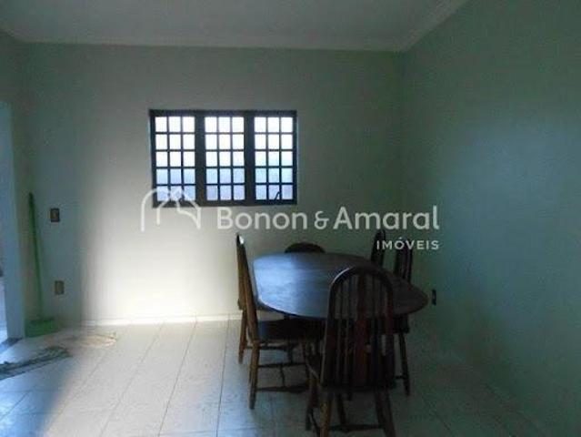 Casa com 207 m² e 3 Quartos
