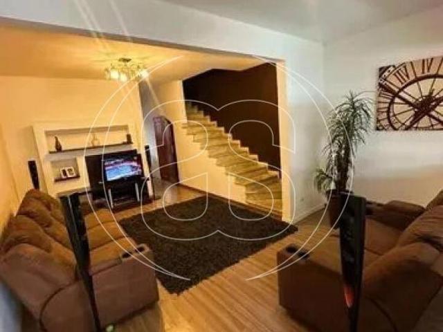 Casa com 210 m² e 3 quartos à venda em Jardim das Acácias
