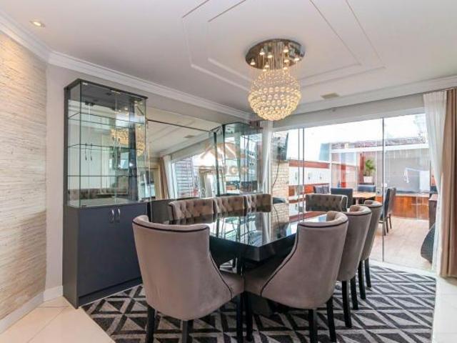 Casa com 213 m² e 3 quartos à venda bairro Xaxim