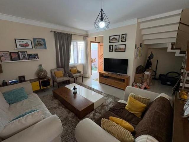 Casa com 219 m² e 4 quartos à venda em Bom Retiro