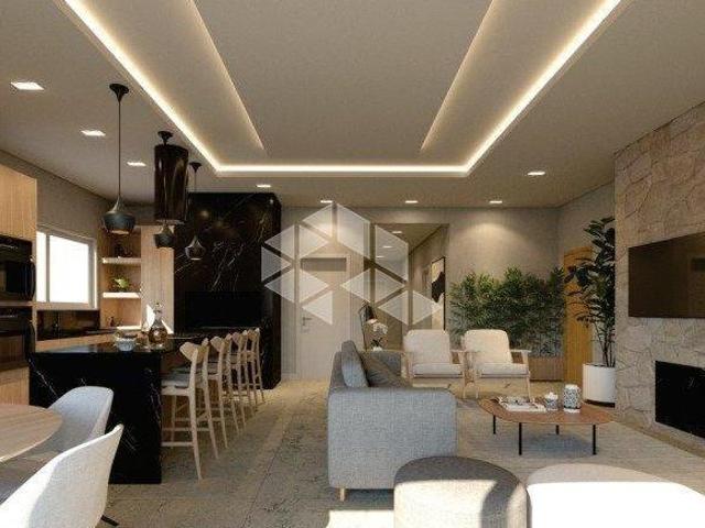 Casa com 226m2 no centro de Curumim, Capão da Canoa