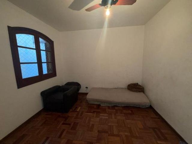 Casa com 250 m² e 4 quartos à venda em Jardim Bonfiglioli