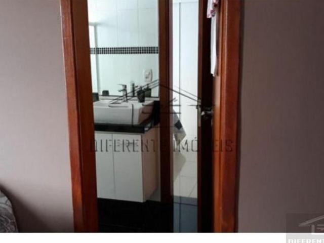 Casa com 250m² no Jardim Popular !