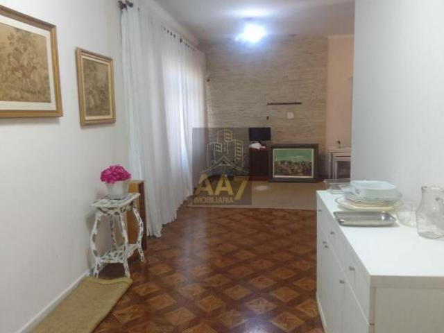 Casa com 258 m² e 3 quartos à venda em Vila Sônia