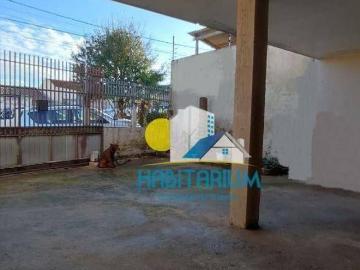 Casa à venda em Rua do Quivi - Varanda