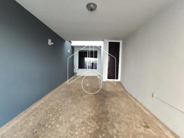 Casa com 2 banheiros e 4 vagas de garagem no bairro Boa Vista, Marília
