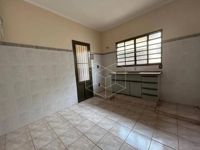 Casa com 2 dormitórios para alugar, 275 m² por R$ 2.800,00/mês Jardim Antonina Jaú/SP