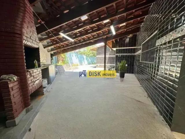 Casa com 2 dormitórios à venda, 191 m² por R$ 745.000,00 Demarchi São Bernardo do Campo/SP