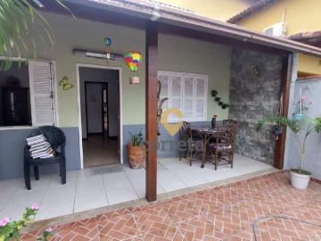 Casa com 2 dormitórios à venda, 104 m² por R$ 400.000,00 Balneário Remanso Rio das Ostras/RJ