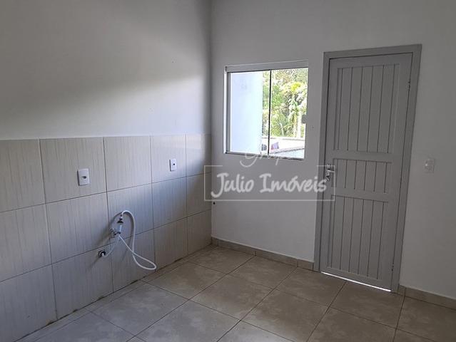 Casa com 2 dormitórios na Ponta Russa