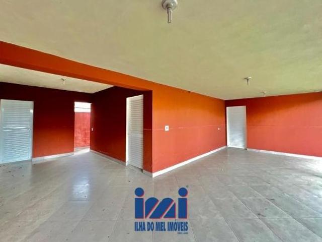 Casa com 2 dormitórios no litoral
