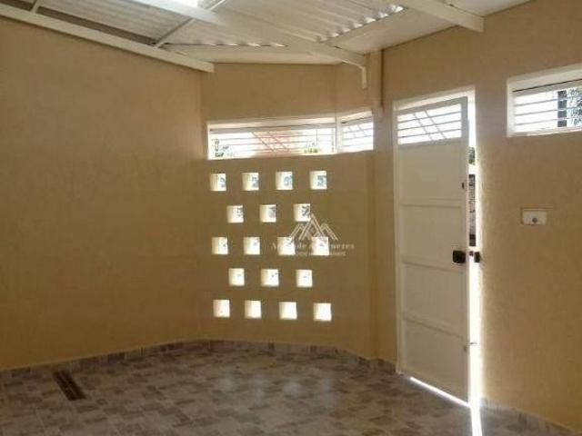 Casa com 2 dormitórios à venda, 128 m² por R$ 311.000,00 Vila Olimpica Jardinópolis/SP