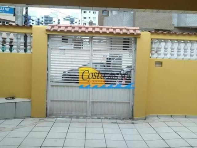 Casa com 2 dormitórios à venda, 129 m² por R$ 600.000,00 Ocian Praia Grande/SP