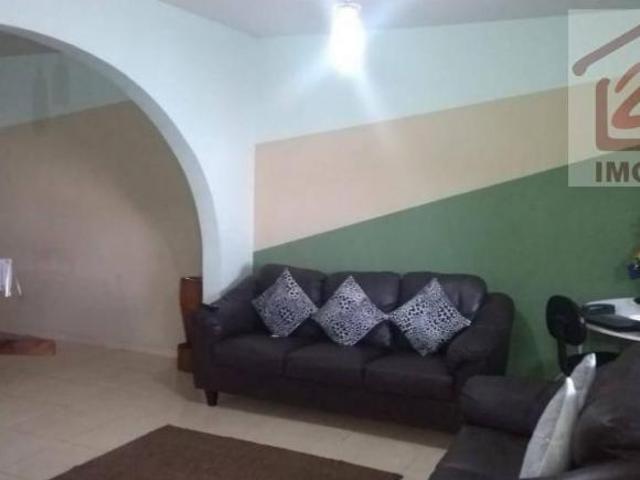 Casa com 2 dormitórios à venda, 120 m² por R$ 320.000 Parque dos Príncipes Jacareí/SP