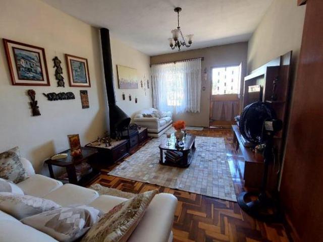 Casa com 2 dormitórios à venda, 130 m² por R$ 599.000,10 Nonoai Porto Alegre