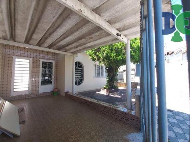 Casa com 2 dormitórios à venda, 145 m² por R$ 650.000,00 Centro Jacareí/SP