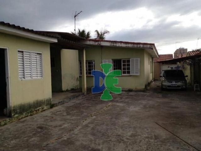 Casa com 2 dormitórios à venda, 177 m² por R$ 450.000,00 Jardim Flórida Jacareí/SP