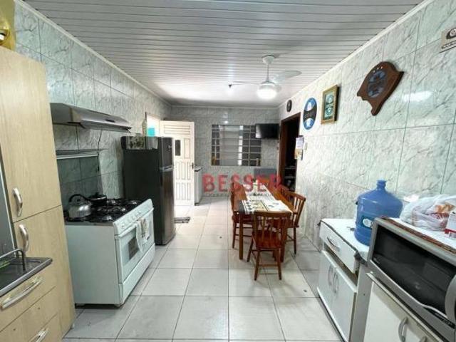 Casa com 2 dormitórios à venda, 178 m² por R$ 450.000,00 Nova Sapucaia Sapucaia do Sul/RS