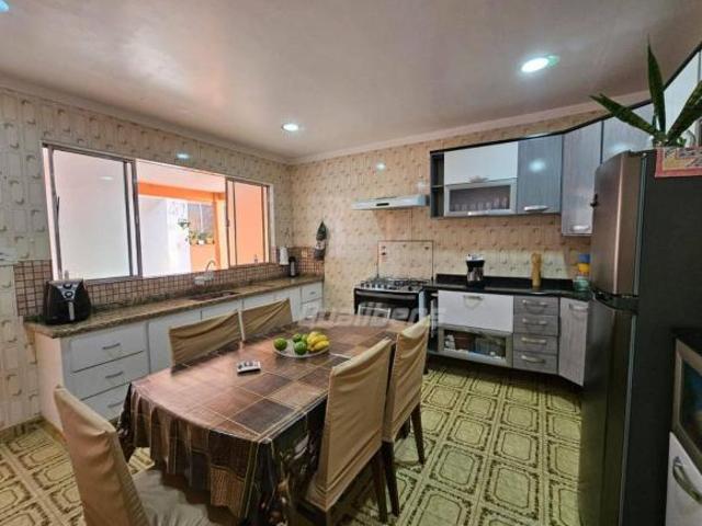 Casa com 2 dormitórios à venda, 204 m² por R$ 830.000,00 Parque São Vicente Mauá/SP