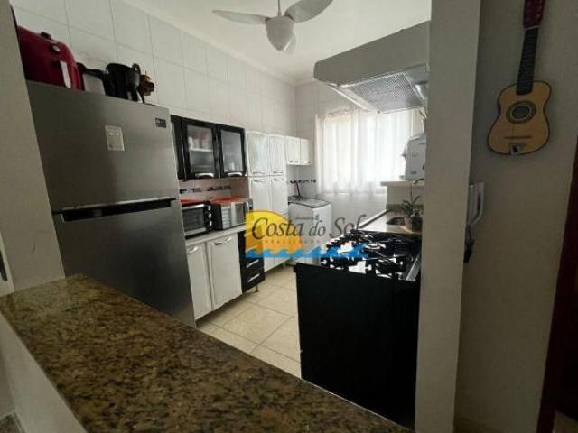 Casa com 2 dormitórios à venda, 58 m² por R$ 363.000,00 Tude Bastos Praia Grande/SP