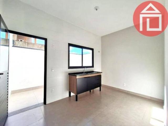 Casa com 2 dormitórios à venda, 61 m² por R$ 330.000,00 Jardim São Miguel Bragança Paulista/SP