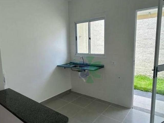 Casa com 2 dormitórios à venda, 64 m² por R$ 315.000,00 Jardim Nova Esperança Jacareí/SP