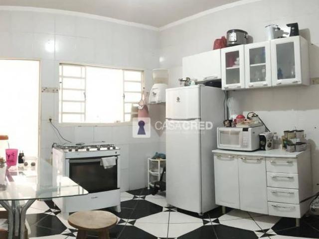 Casa com 2 dormitórios à venda, 70 m² por R$ 270.000 Santa Maria Varginha/MG