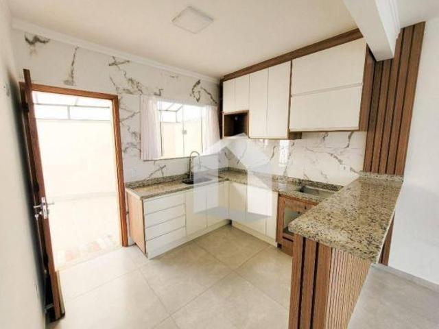 Casa com 2 dormitórios à venda, 87 m² por R$ 430.000,00 Jardim Bandeirantes Poços de Caldas/MG