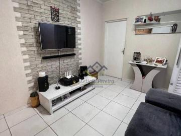 Casa com 2 dormitórios à venda, 90 m² por R$ 430.000,00 Vila São Sebastião Mogi das Cruzes/SP