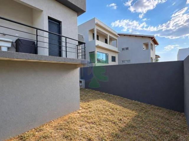 Casa com 2 dormitórios à venda, 90 m² por R$ 580.000,00 Terras de Santa Helena Jacareí/SP