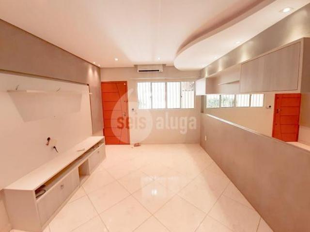 Casa com 2 dormitórios à venda, 91 m² por R$ 440.000,00 Jardim Terramérica.