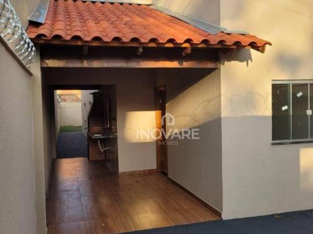 Casa com 2 dormitórios à venda, 93 m² por R$ 265.000,00 Setor Buritys Itumbiara/GO