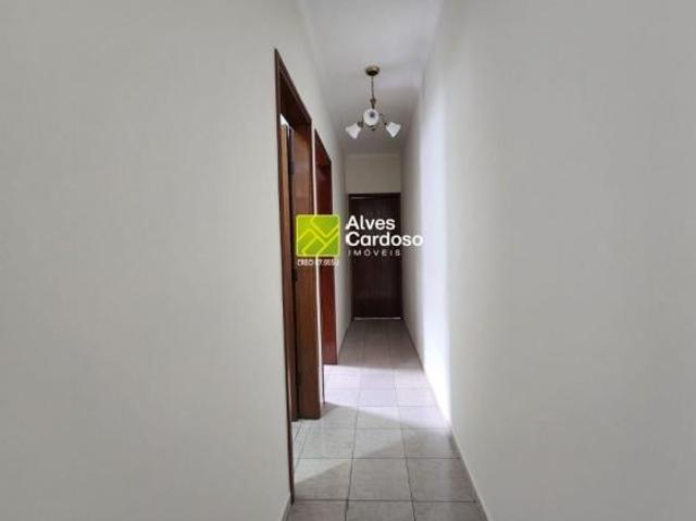 Casa com 2 dormitórios a venda no Jd. Piratininga