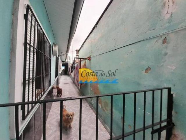 Casa com 2 dormitórios à venda por R$ 300.000,00 Jardim Melvi Praia Grande/SP