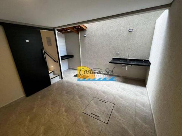 Casa com 2 dormitórios à venda por R$ 470.000,00 Tupi Praia Grande/SP