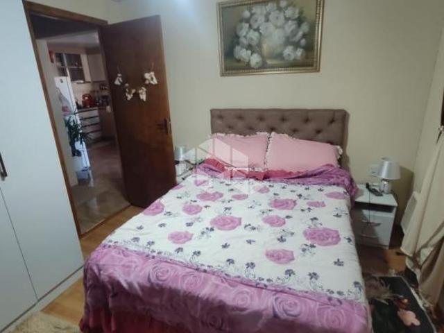 Casa com 2 dormitórios e piscina em Santa Cruz do Sul