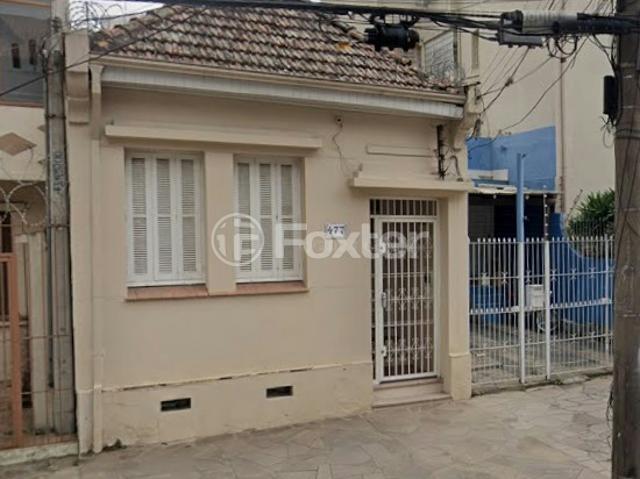 Casa com 2 dormitórios em Porto Alegre