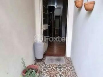 Casa com 2 dormitórios em Porto Alegre