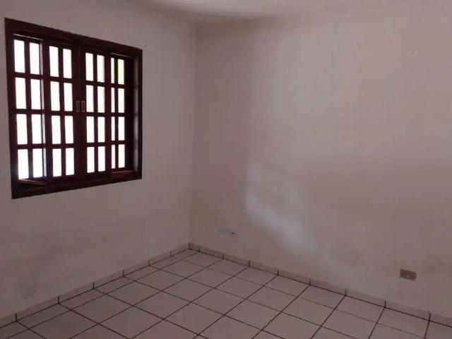 Casa com 2 dormitórios para alugar, 75 m² por R$ 1.565,00/mês Ganchinho Curitiba/PR