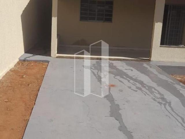 Casa com 2 Dormitórios, 3 Vagas e com 98M² em Residencial Triunfo II