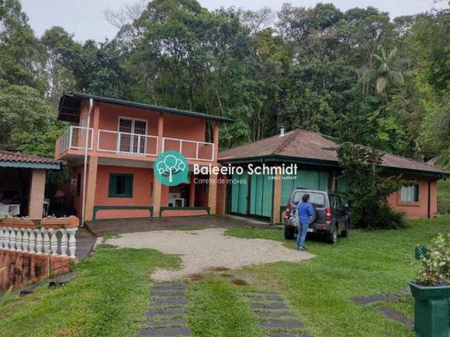 Casa com 2 dorms, Centro, Santo Antônio do Pinhal R$ 1.5 mi, Cod: 822