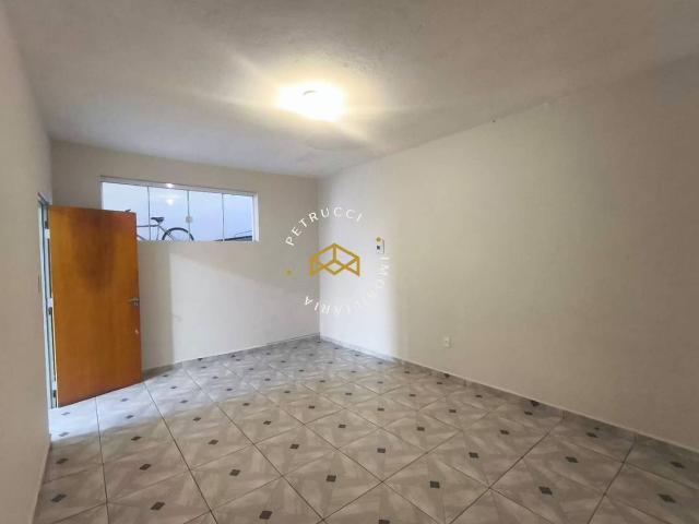 Casa com 2 quartos, 125 m², aluguel por R$ 2.200/mês Parque Jambeiro Campinas/SP