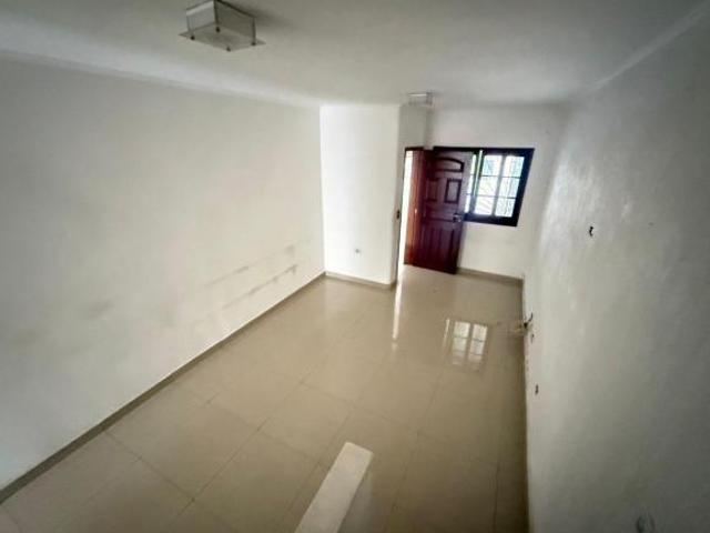 Casa com 2 quartos, 120 m² à venda em Jardim Maria Rosa