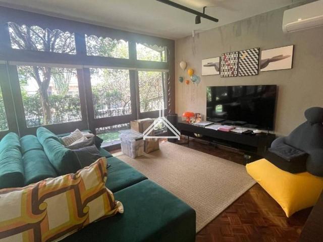 Casa com 2 quartos, 250 m²