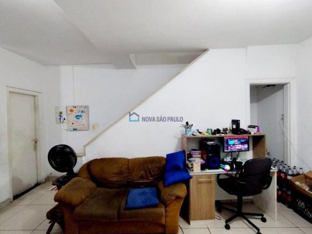 Casa com 2 quartos, 2 vagas à venda no Bosque da Saúde